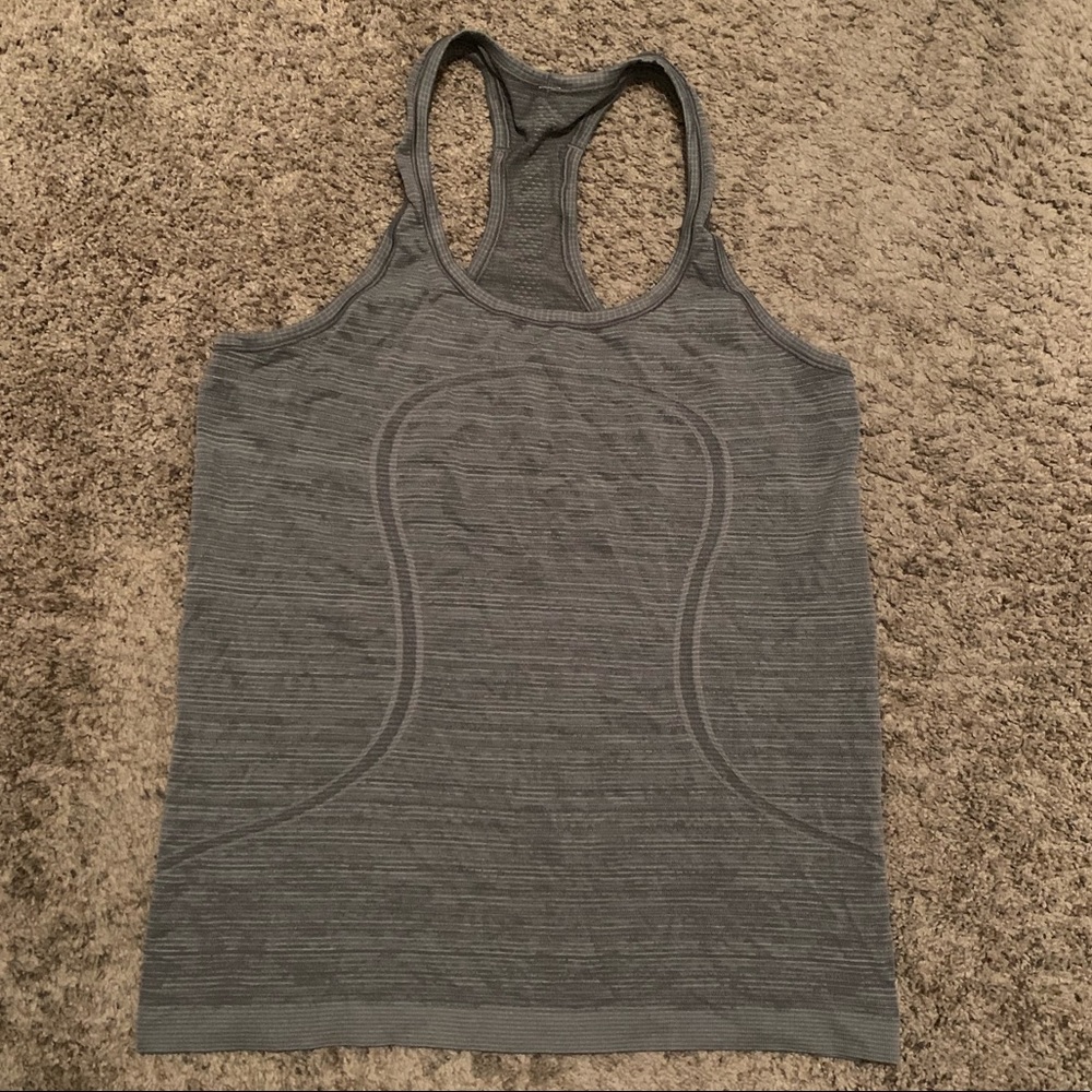 Lulu lemon grey tank top🍋